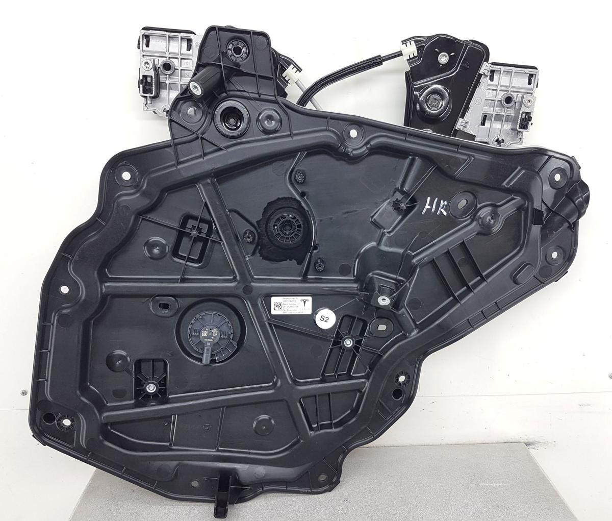 Tesla Model Y Fensterheber hinten rechts Bj22 1495513-00-D OHNE Motor