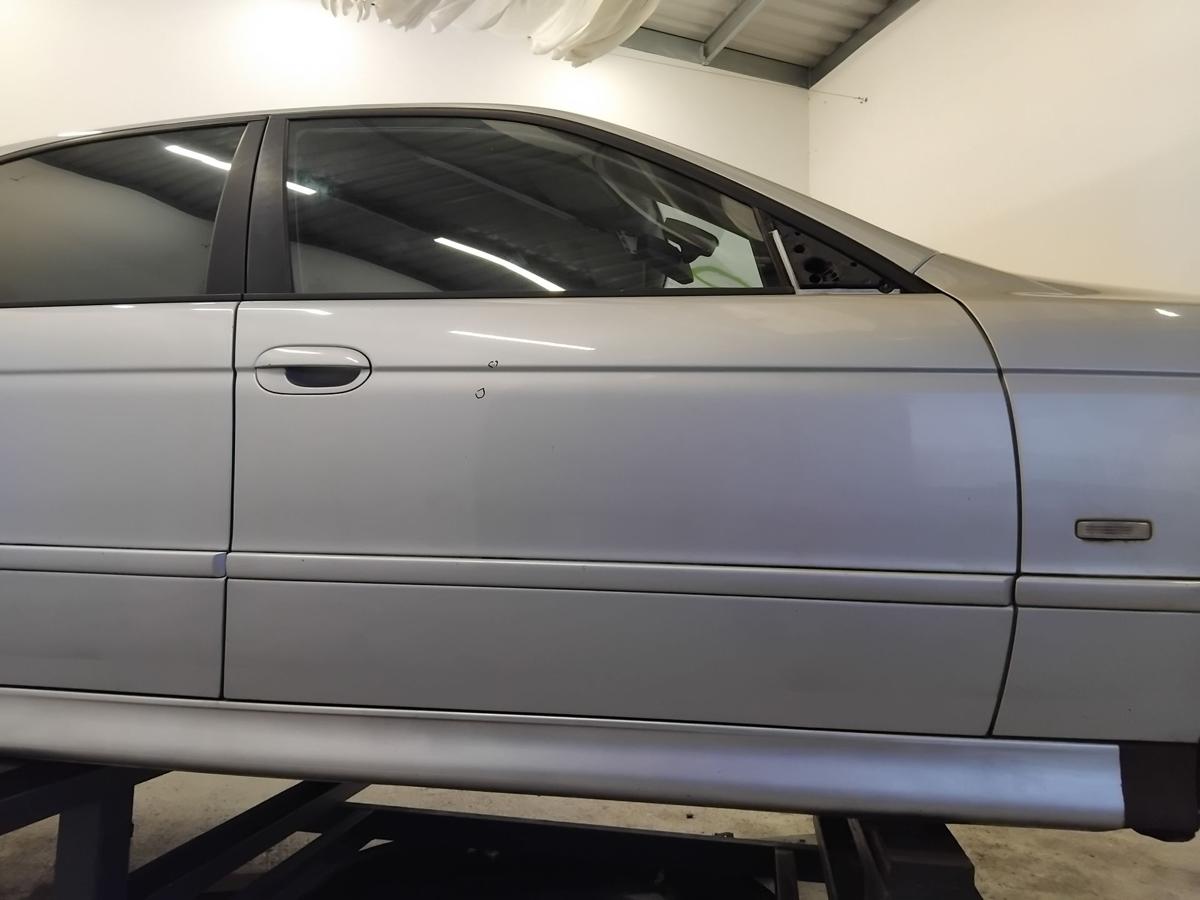 BMW 5er E39 T&uuml;r vorn rechts Beifahrert&uuml;r titansilbermetallic 354/7 BJ2001