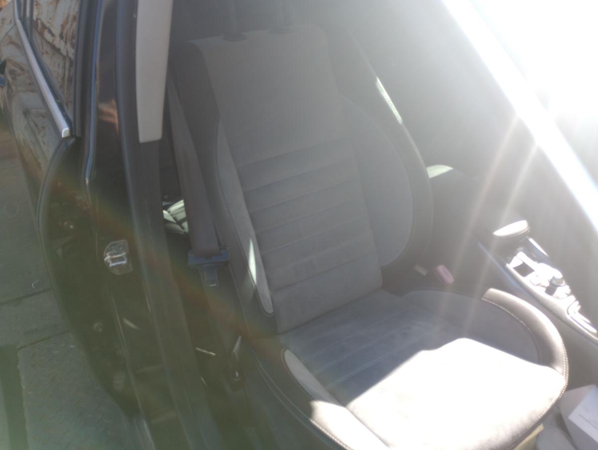 Renault Laguna 3 III Grandtour orig Sitz vorn rechts Beifahrersitz Bj 2010