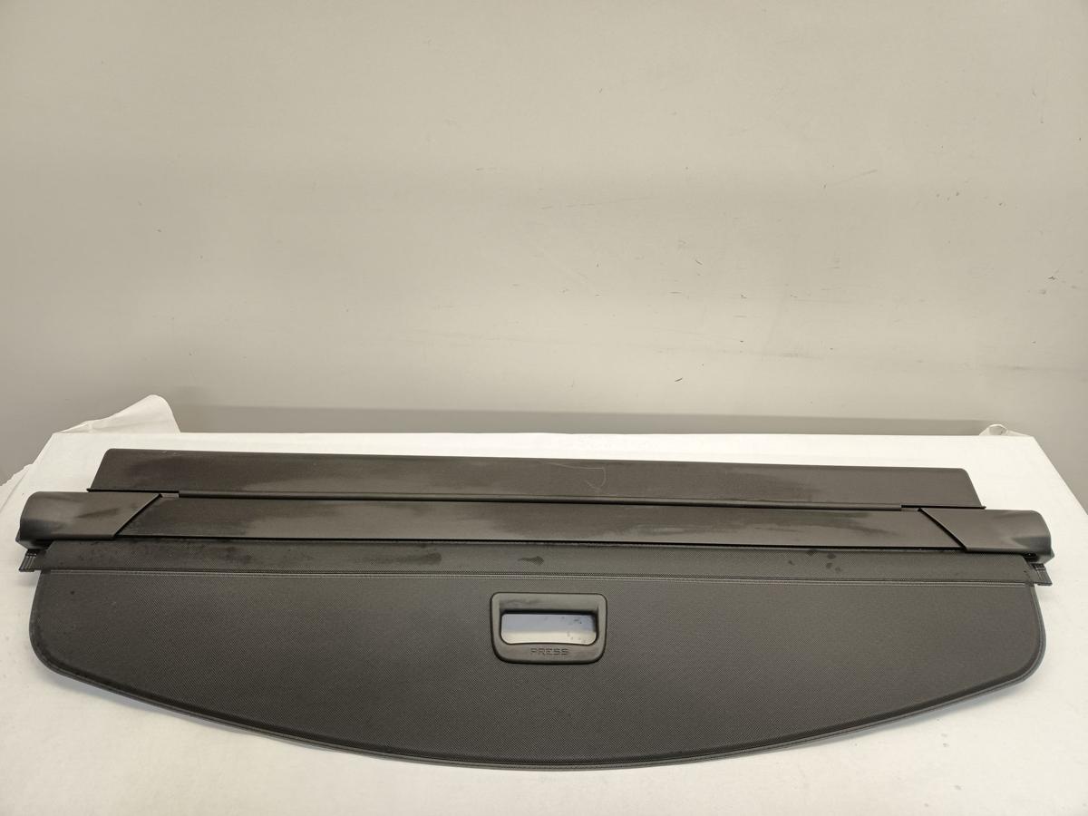 Seat Leon ST 5F originale Laderaumabdeckung/Laderaumrollo 5F9867871 FZ7 Bj 2015