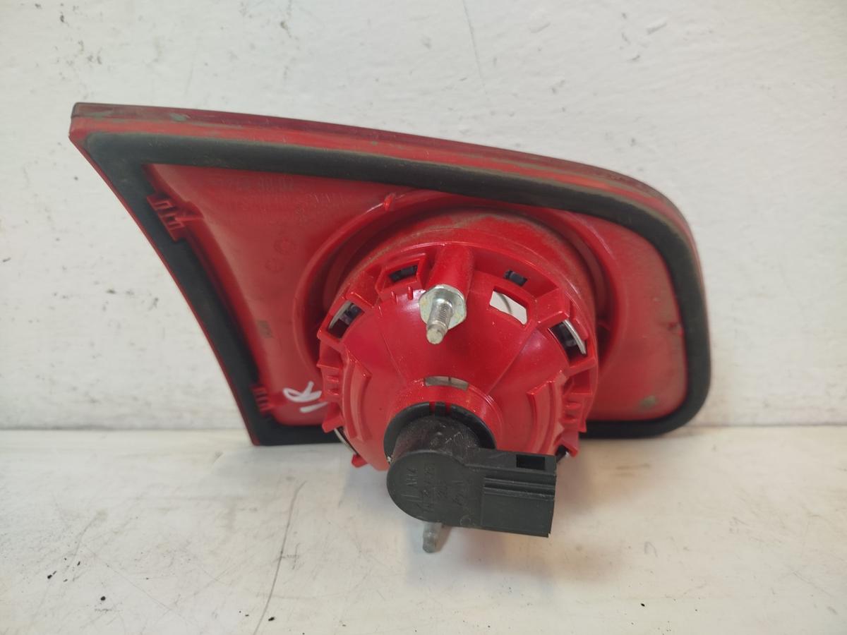 VW Passat 3C B6 R&uuml;ckleuchte innen rechts Heckklappenteil Variant Kombi OEM