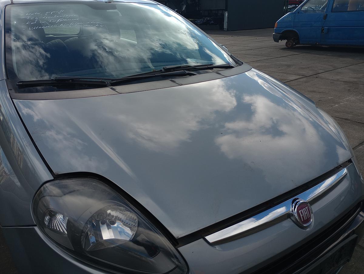 Fiat Punto 199 orig Motorhaube Facelift 595A Grau Bj 2011