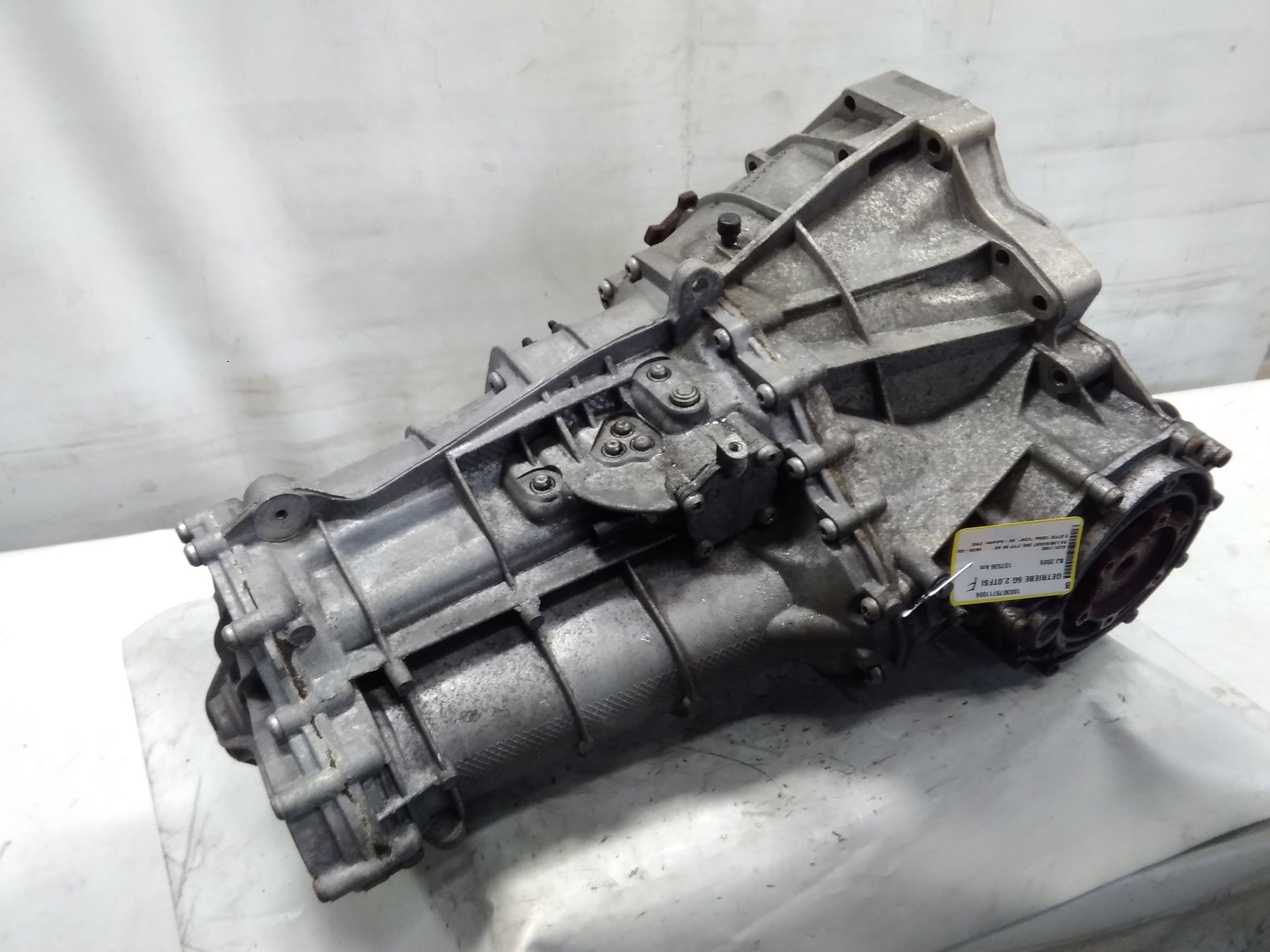 Audi A4 8K original Getriebe LLS Schaltgetriebe 6 Gang 2.0TFSI 132kw CDN Bj2009