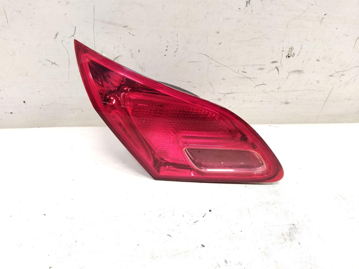 Opel Astra J Flie&szlig;heck orig. R&uuml;ckleuchte Heckleuchte innen links 5-t&uuml;rig BJ2010