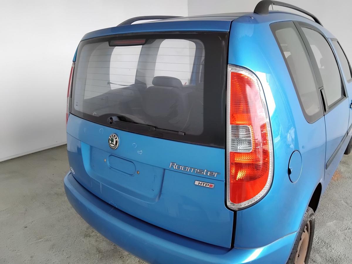 Skoda Roomster 5J Heckklappe LF5S Indigoblaumetallic mit Heckscheibe klar BJ2009