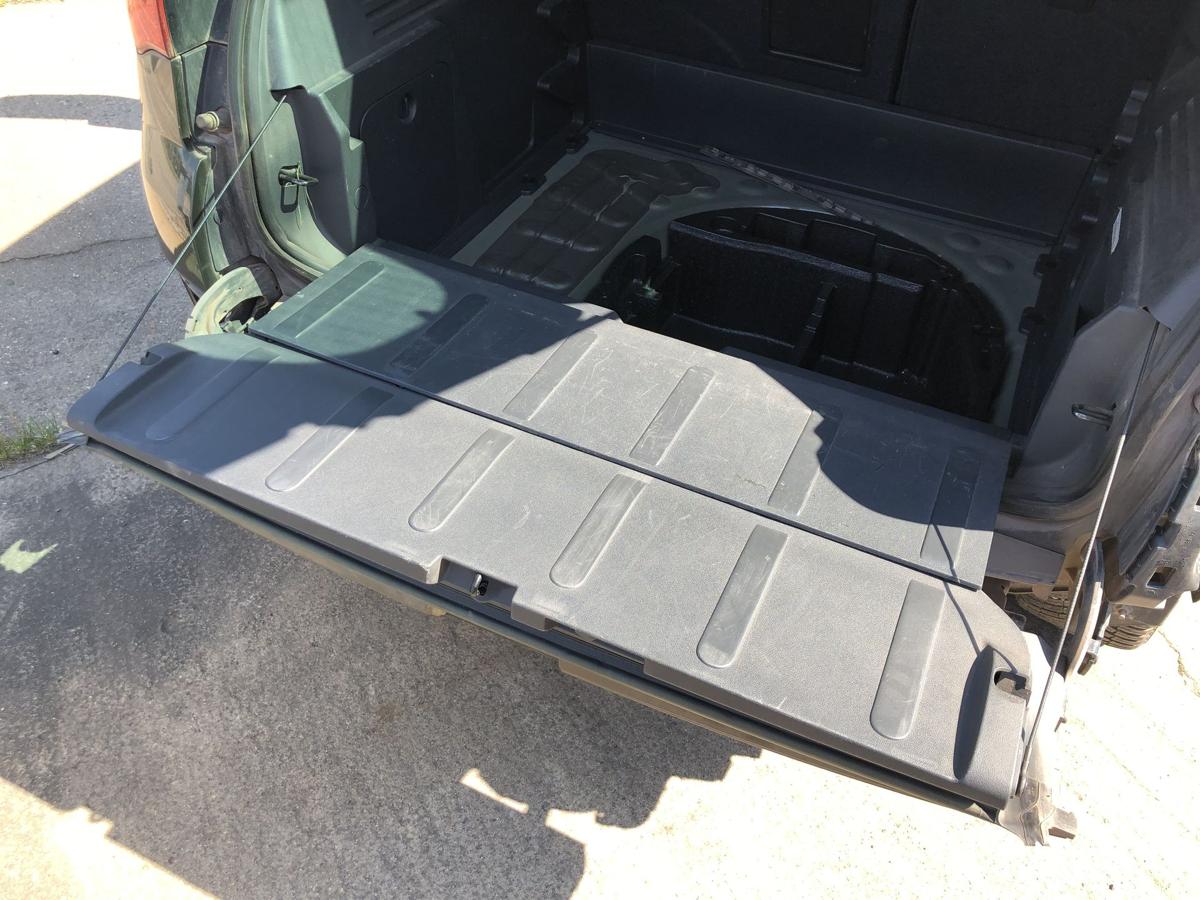 Peugeot 3008 I Typ 0U Heckklappe Unterteil Ladeklappe KDK Hickory braun