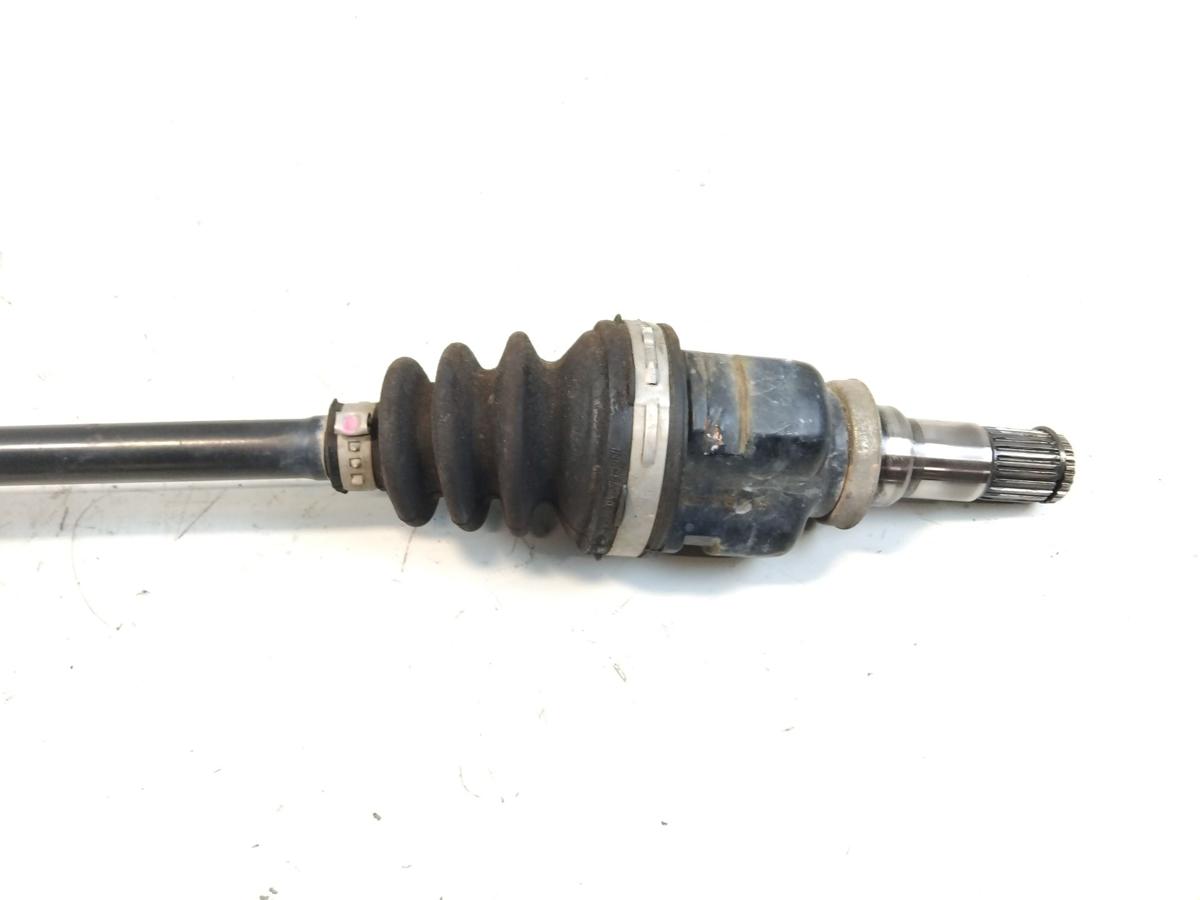 Citroen C1 II orig Antriebswelle Gelenkwelle vorn links 1.0VTI 51kw 1KR BJ2014