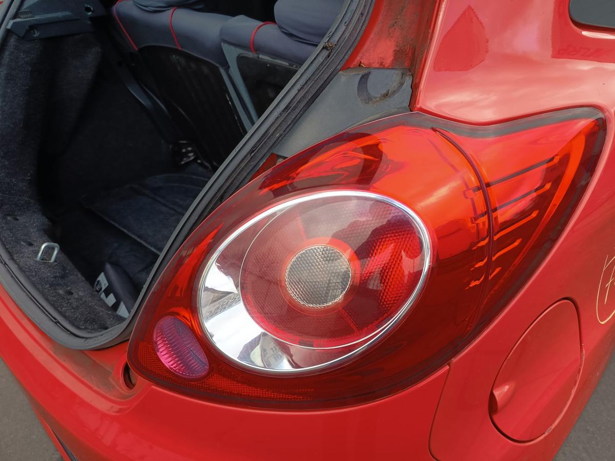 Ford KA RU8 original R&uuml;ckleuchte rechts Heck Schluss Licht Bj 2010