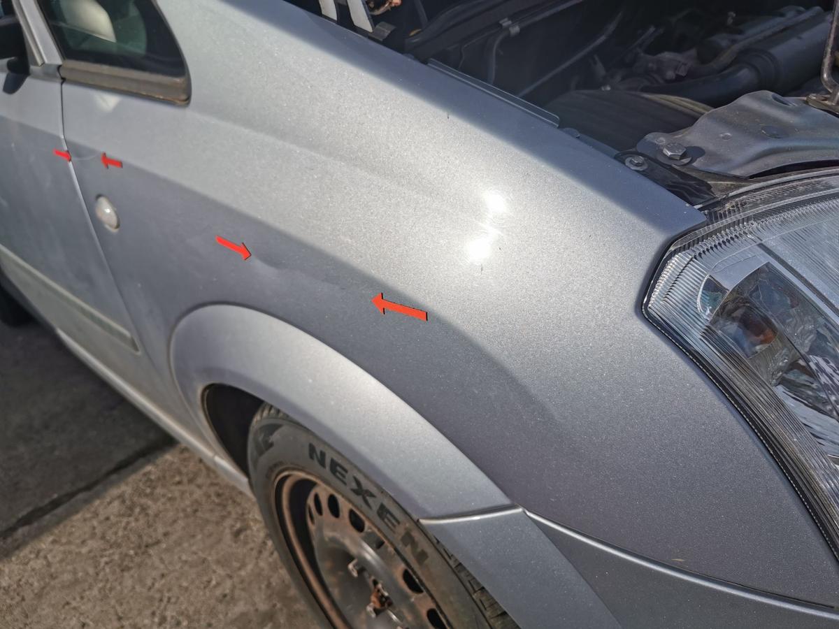 Opel Meriva A Kotflügel Fender Seitenwand vorn rechts 4AU Lichtsilber met DELLEN
