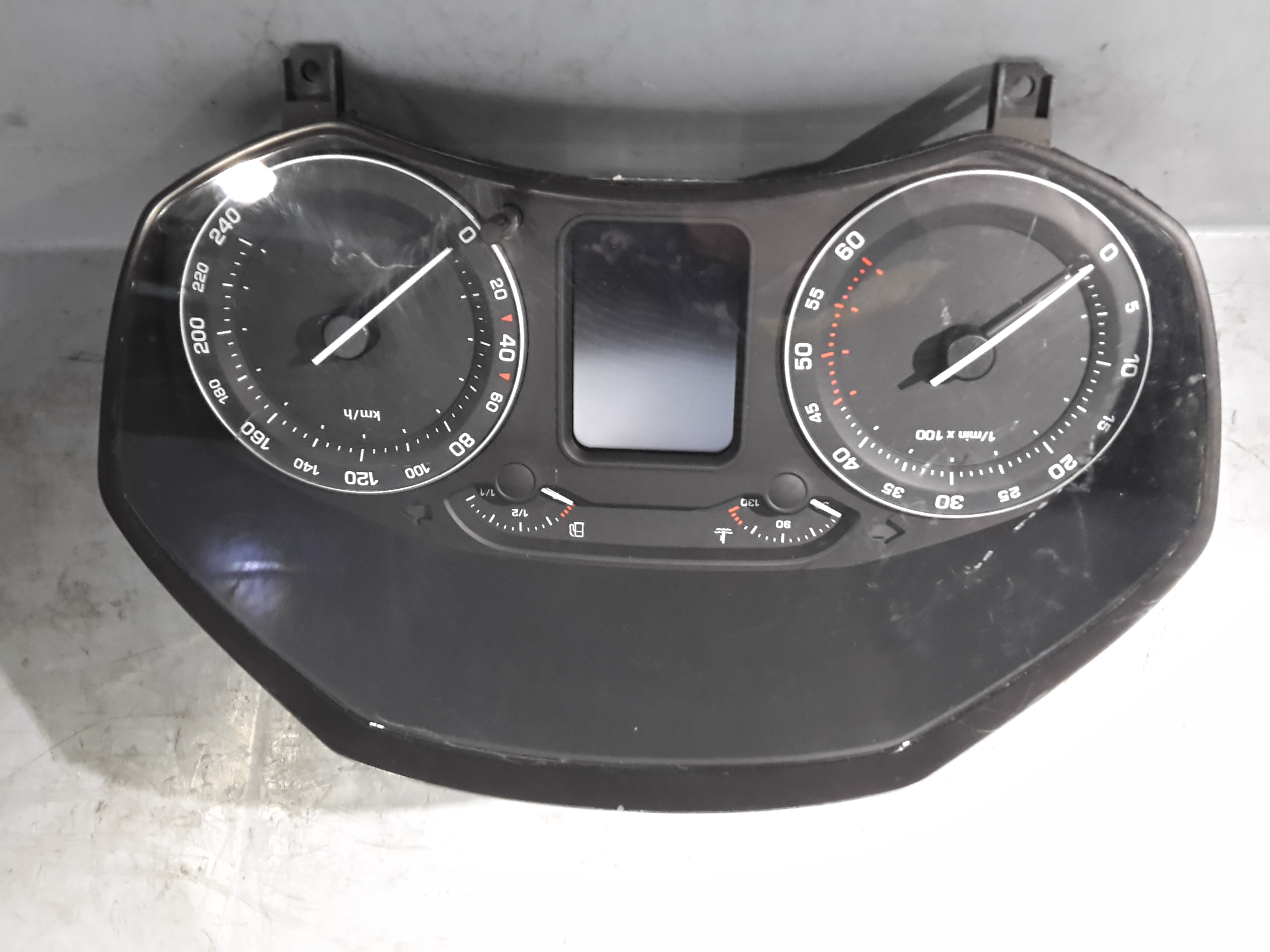 Skoda Oktavia II 1Z Bj. 2005 org. Instrumentenkombination Tachometer