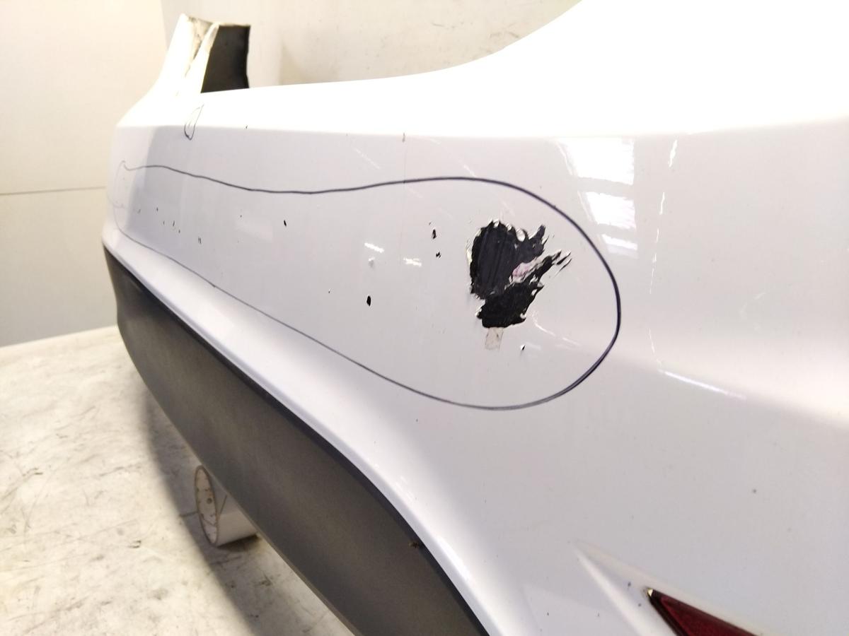 Ford Fiesta JA8 original Sto&szlig;f&auml;nger Sto&szlig;stange hinten H9 Frost Wei&szlig; BJ2010