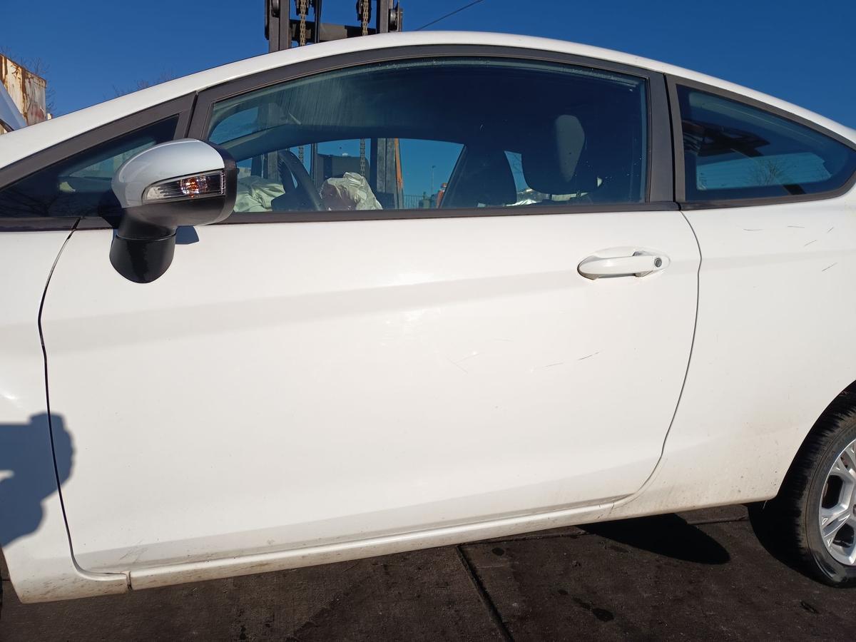 Ford Fiesta VI CCN JA8 orig T&uuml;r links 3trg Fahrert&uuml;r Frost-Wei&szlig; Bj 2013