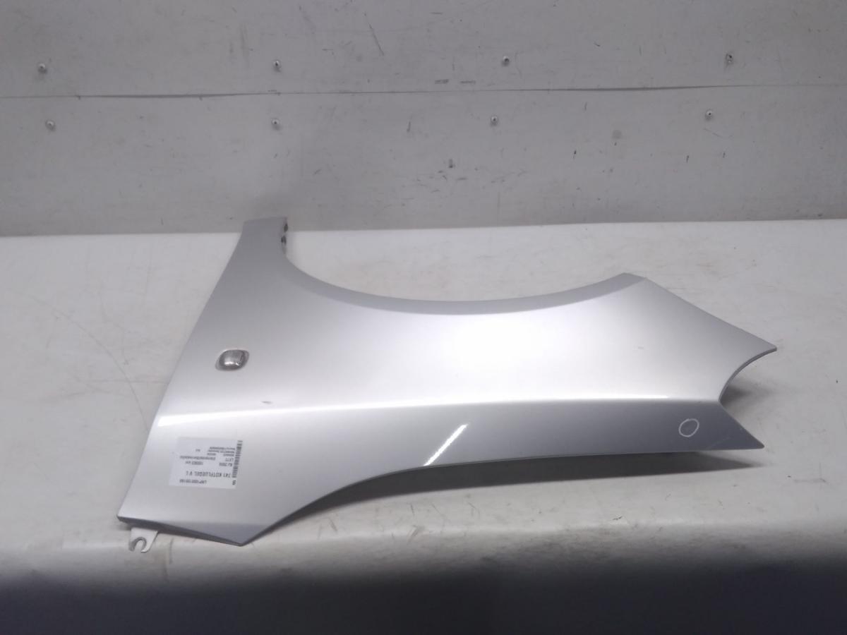 Skoda Roomster 5J original Kotflügel vorn links LF7T diamantsilber BJ2006