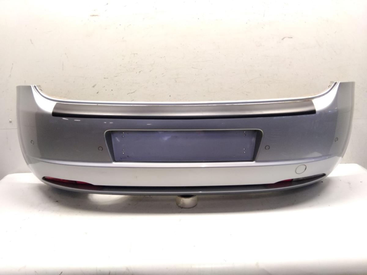 Fiat Grande Punto 199 original Sto&szlig;stange Stossf&auml;nger hinten PDC BJ2009 589/A Grigio Argento Vivo Metallic