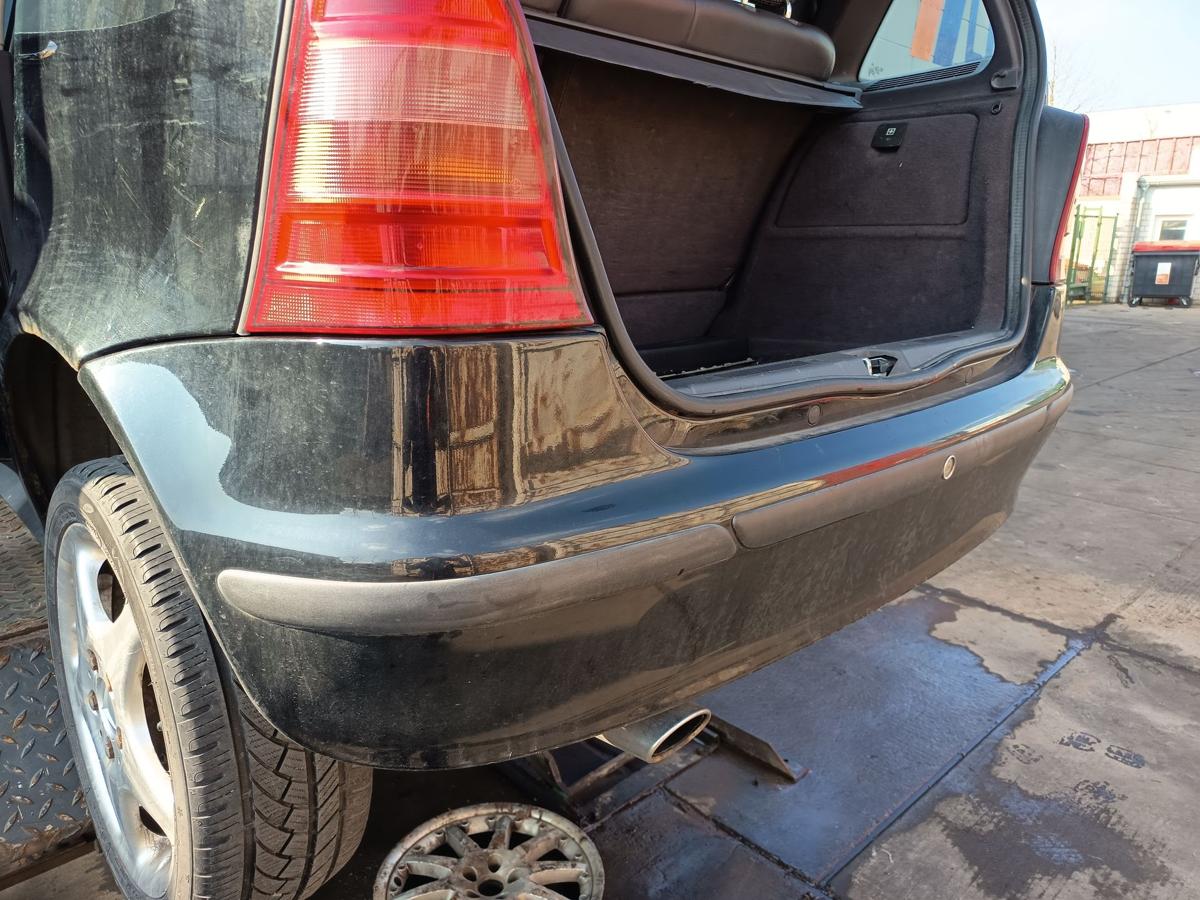 Mercedes A-Kl. W168 original Sto&szlig;stange F&auml;nger hinten Heck 696 Nachtschwarz Bj99