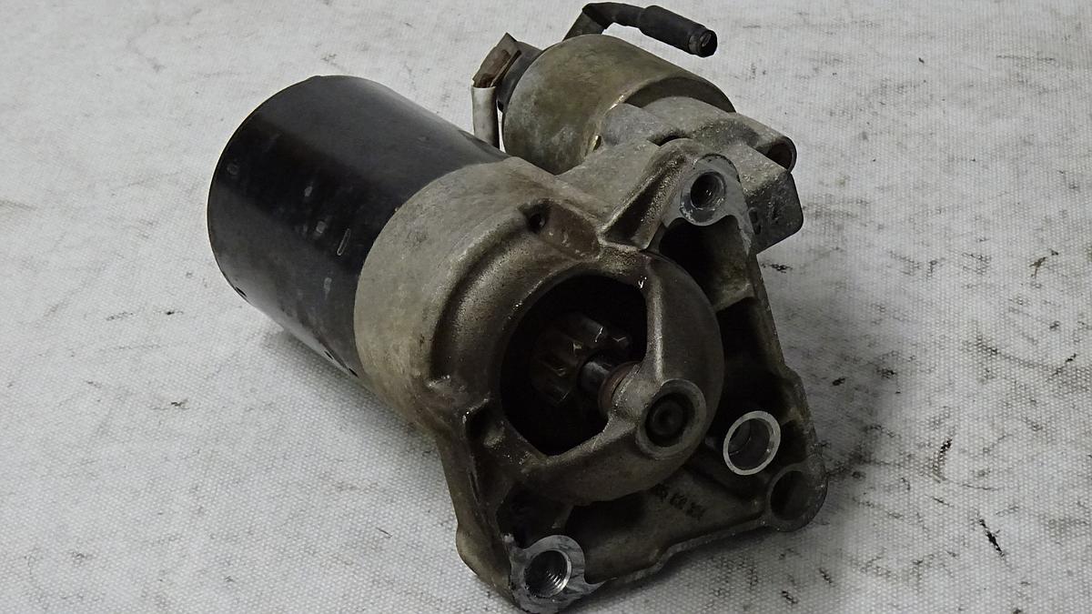 Renault Megane 2 Cabrio Alasser Starter BJ 2006 2.0 99kw F4R771 Renault 8200466754 Bosch 0001106023