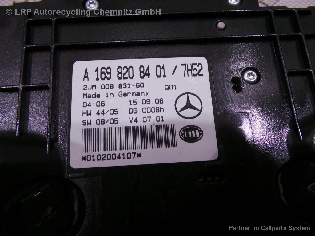 Mercedes A-Klasse W169 BJ 2006 Innenraumleuchte vorn Leselampe A1698208401