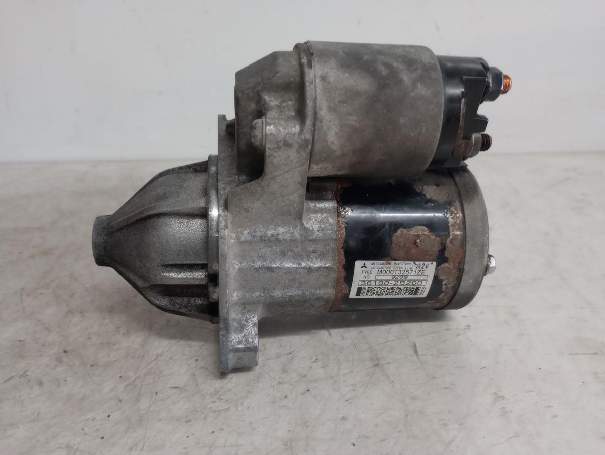 Kia cee´d ED original Anlasser Starter 361002B200 Bj 2009