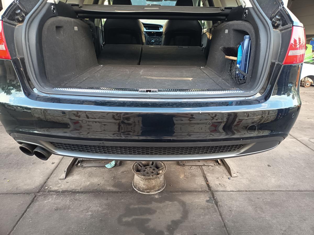 Audi A4 B8 8K Avant original Sto&szlig;stange F&auml;nger hinten Heck Y9B Brillantschwarz