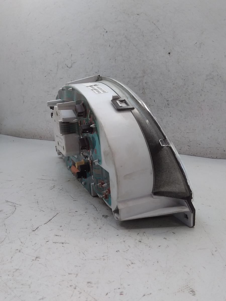 Opel Corsa B Tacho Kombiinstrument 09113226JY 09051109906 JAEGER BJ2000