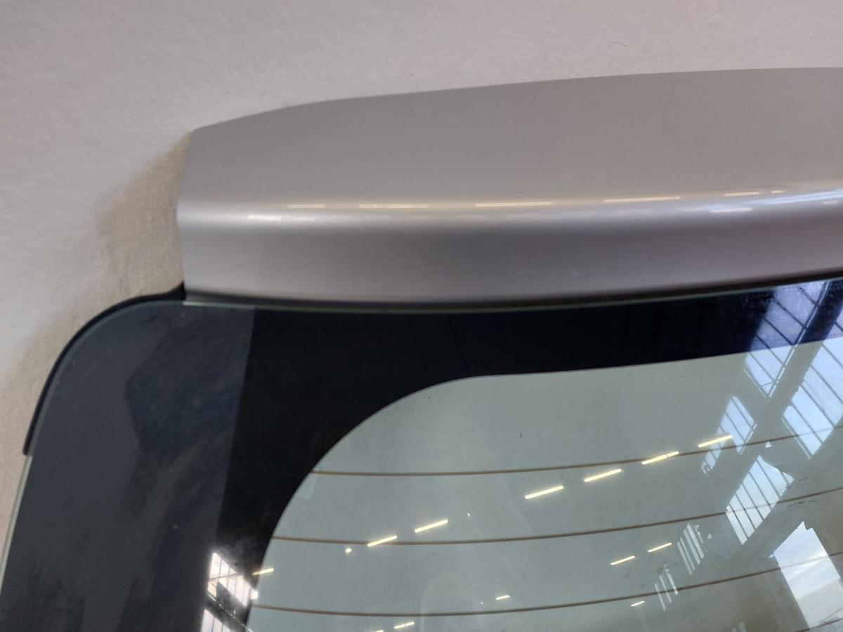 Toyota Yaris XP13 Heckklappe mit Heckscheibe 5 t&uuml;rer silbermetallic 1F7