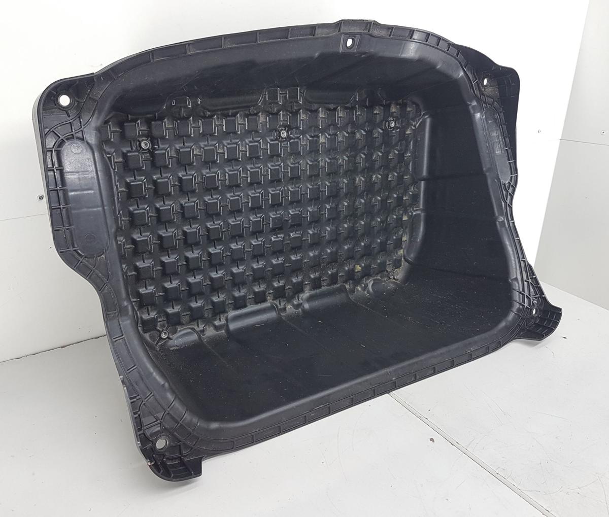 Tesla Model Y Heckboden Kofferraumwanne hinten Bj2022 1487751-00-D