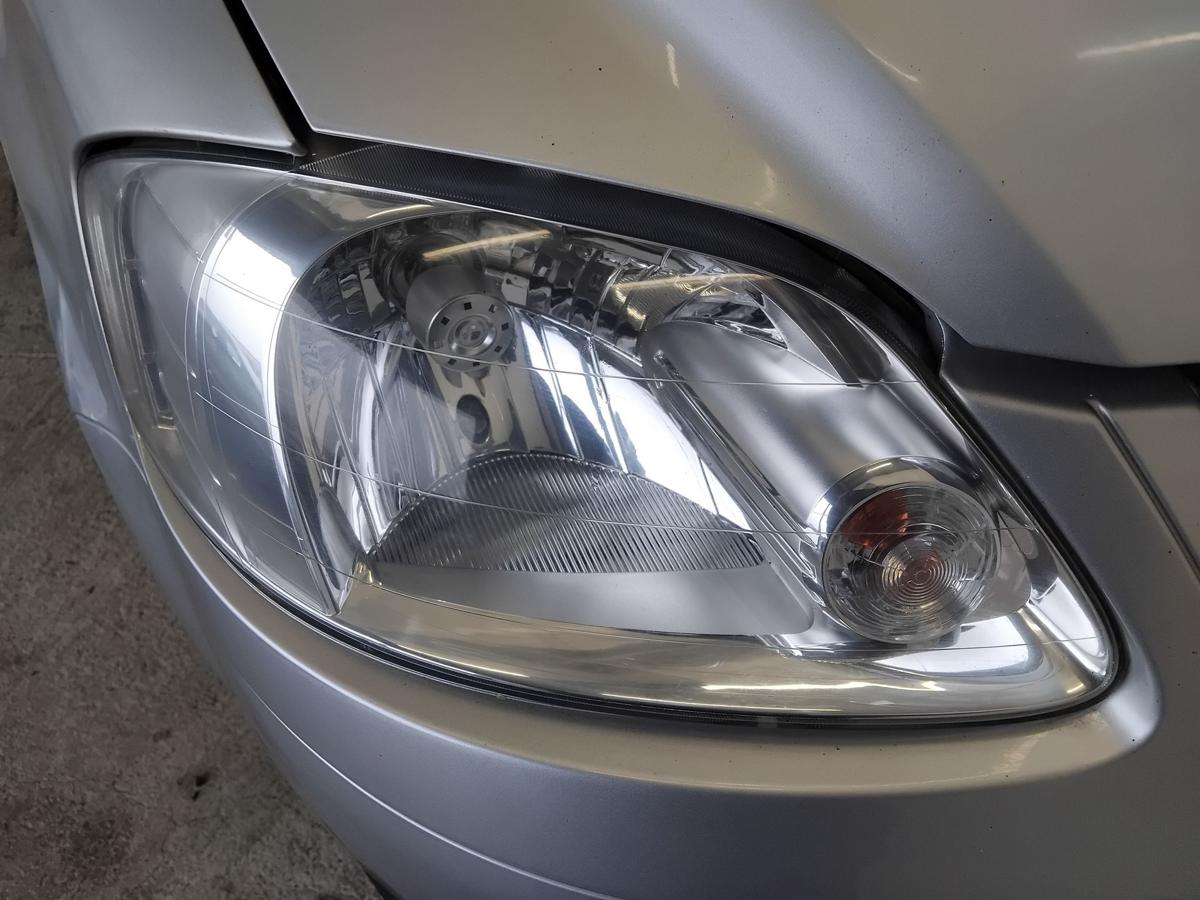 VW Fox 5Z original Scheinwerfer vorn rechts Halogen mit LWR BJ2006