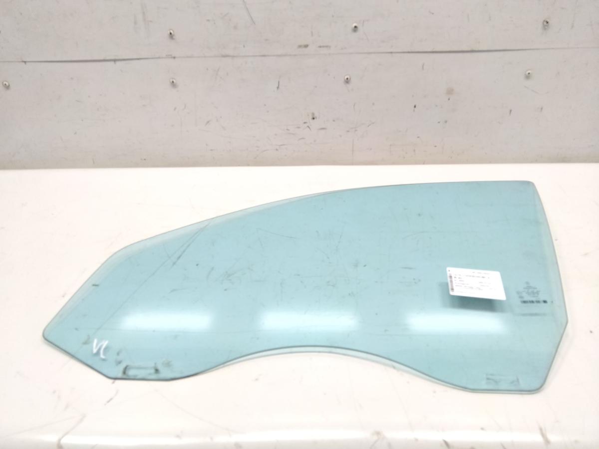 Mercedes E-Klasse 211 original T&uuml;rscheibe vorn links blaucolor BJ2006 Avantgarde