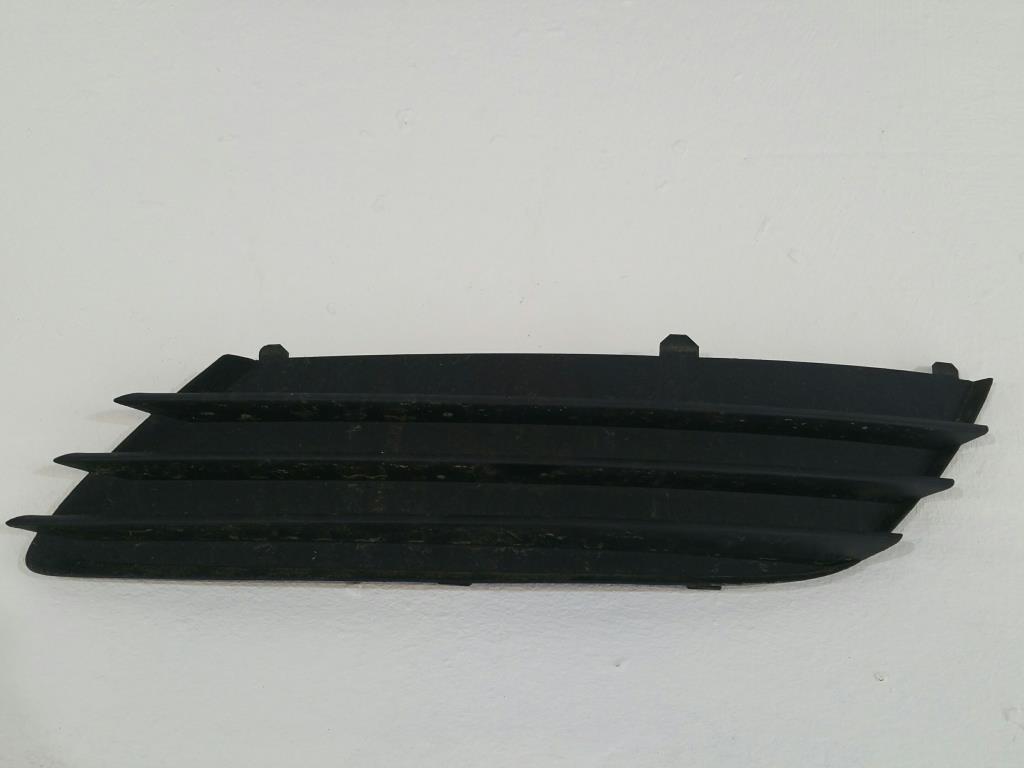 Opel Astra H Bj.06 Satz Gitter Stoßfänger vorn 13117250 13117251 24460271