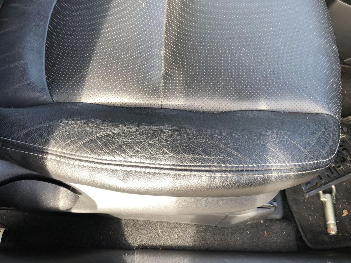 Mazda 5 CR ab 2008 Sitz vorn rechts Beifahrersitz Leder schwarz Heizung