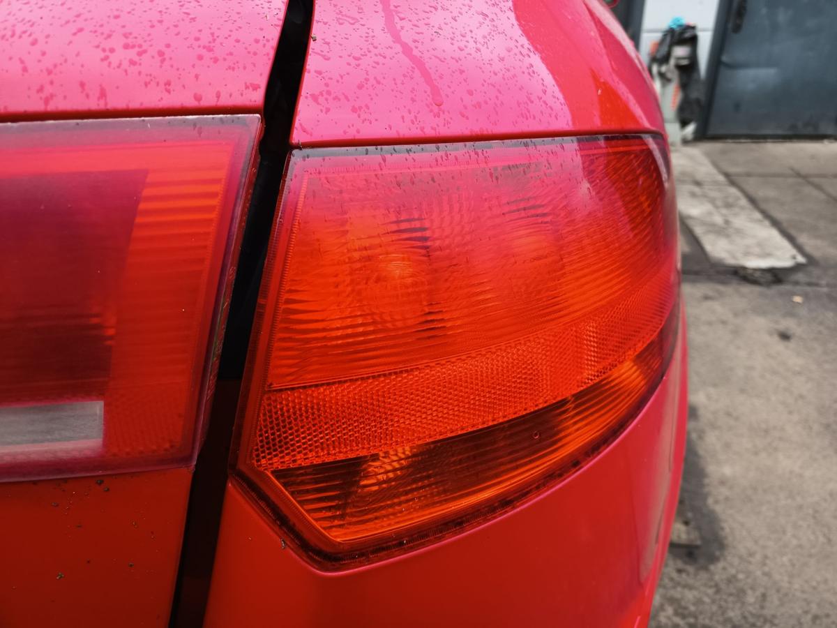 Audi A3 8PA original R&uuml;ckleuchte rechts Heck Schluss Licht Bj 2005