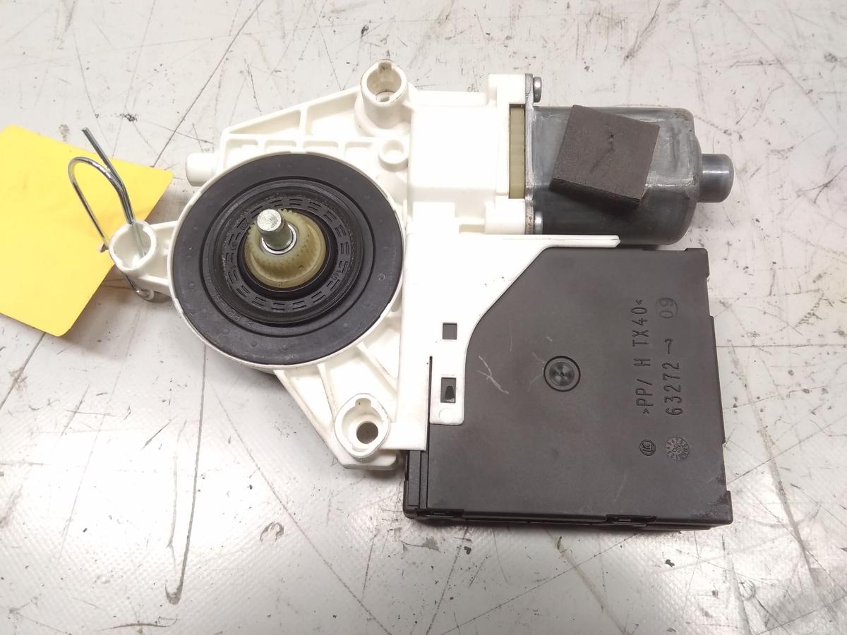 Audi A3 8P original Fensterhebermotor vorn links mit Türsteuergerät Bj.2010