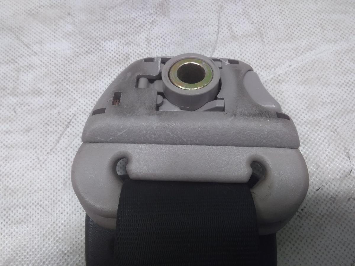 Lexus IS200 BJ2000 Gurt Sicherheitsgurt vorn links