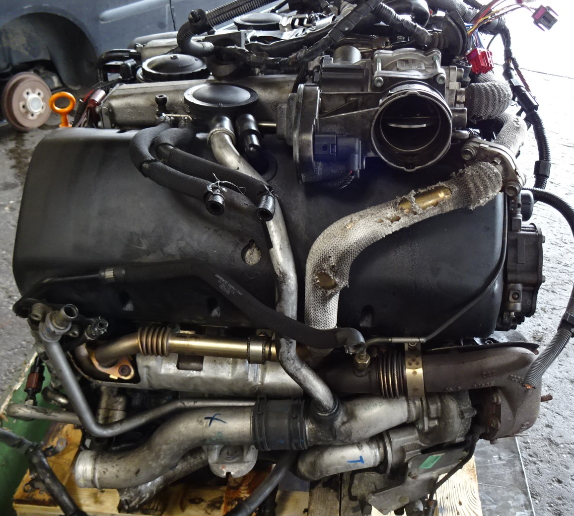 VW Touareg 7L Motor BLE 5,0TDI V10 230kw Bj04 Ersatzteilspender Rabatt Abolung