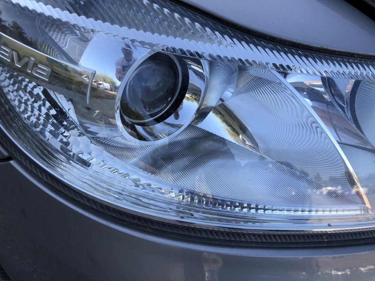 Skoda Octavia 1Z ab09 Scheinwerfer rechts Hauptscheinwerfer Halogen Hella