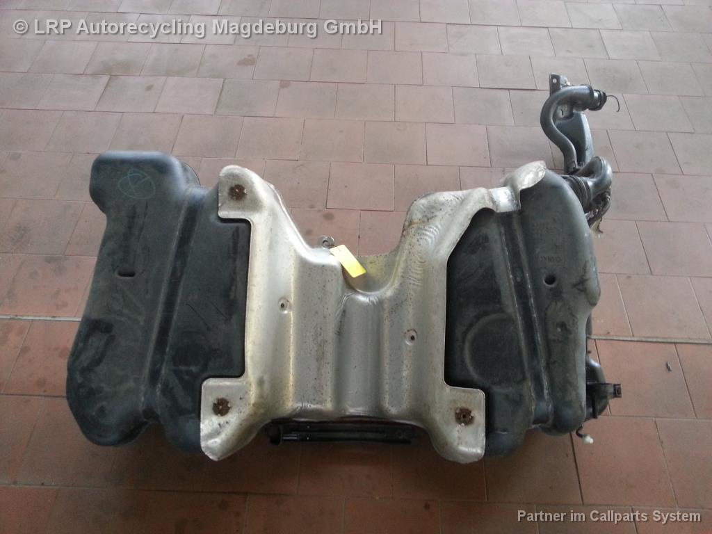 Audi A3 8P Sportback Tank Kraftstoffbehälter Benzin Quattro