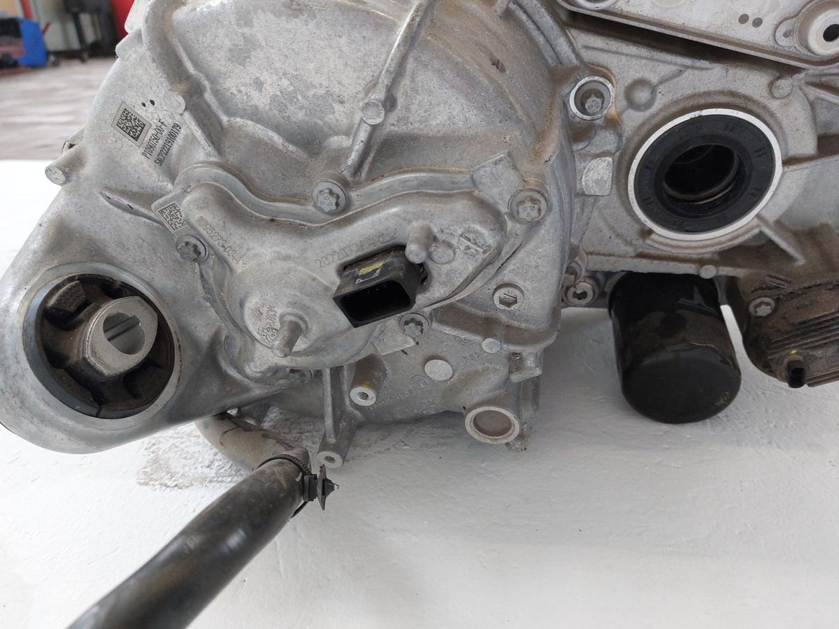 Tesla Model Y AWD Vorderachsmotor FDU Antriebsmotor vorn Allrad 3 Kilometer OEM