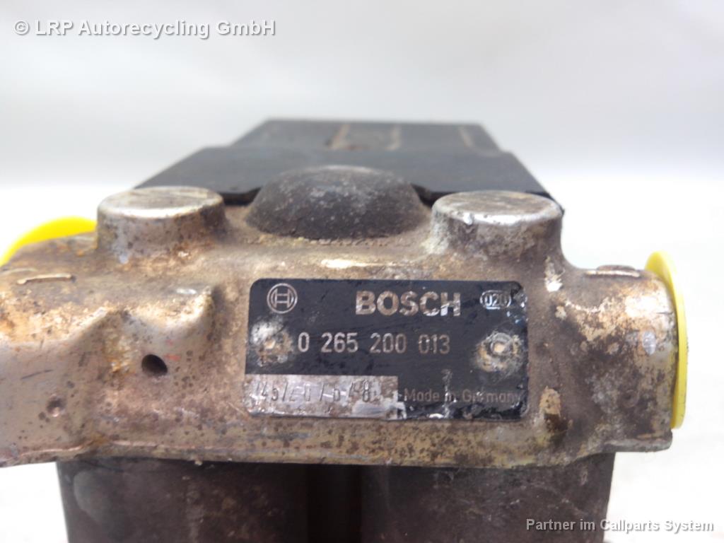 BMW E32 750i 1990 ABS Hydroaggregat Block Bosch 0265200013