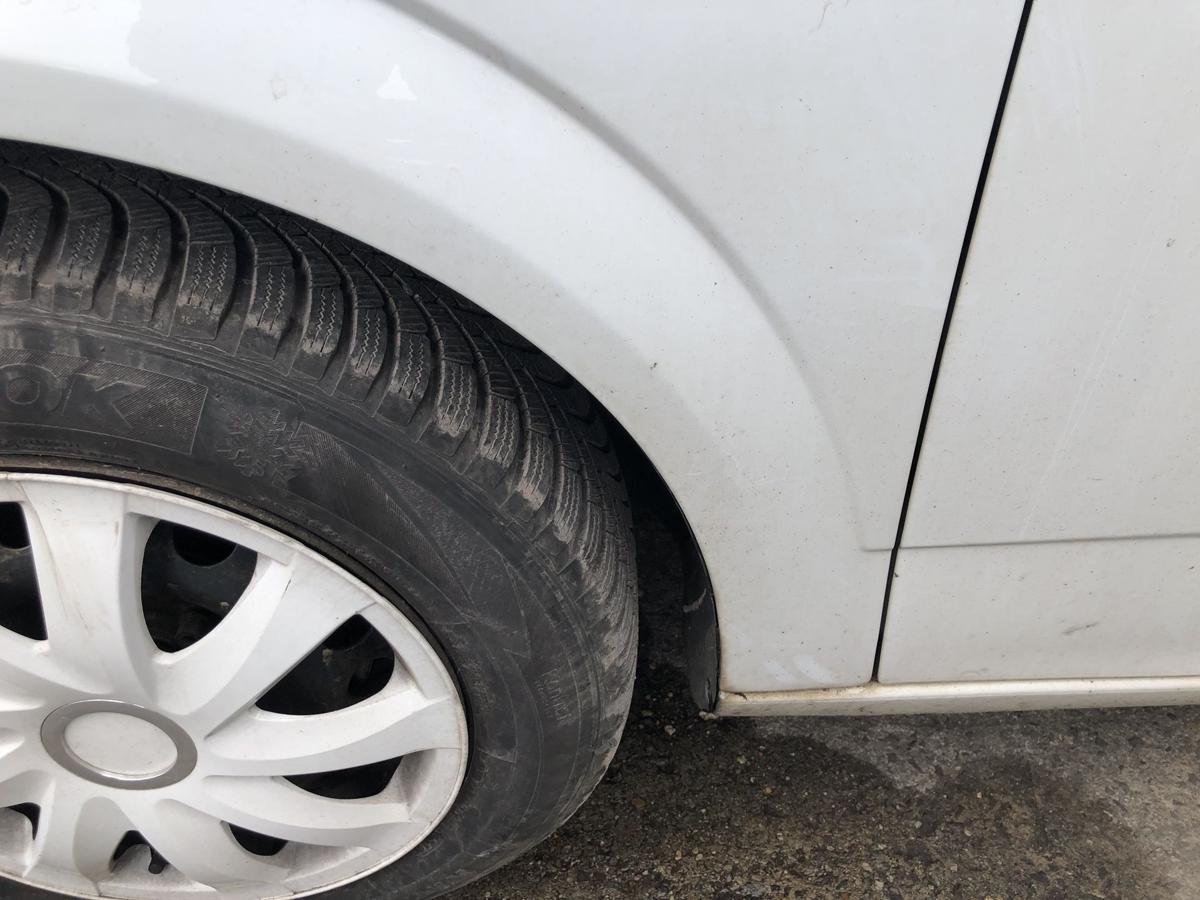 Opel Astra H GTC Kotfl&uuml;gel vorn links Fahrerseite 10U Casablancawei&szlig;