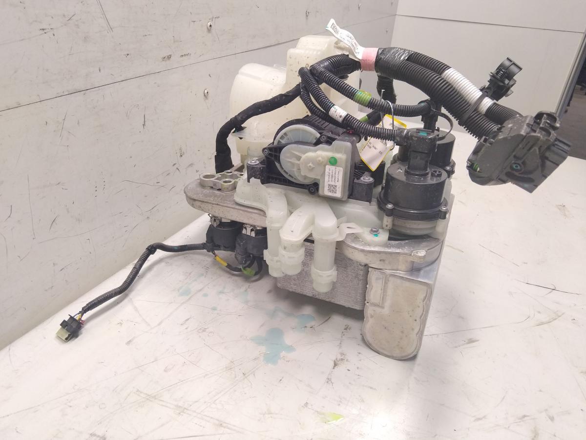 Tesla Model Y original Heizungseinheit Klimaeinheit Chiller BJ2023