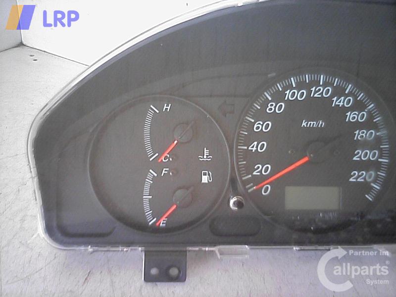 Mazda 323 BJ Tacho Kombiinstrument 1.3 53kw B3 BJ2001