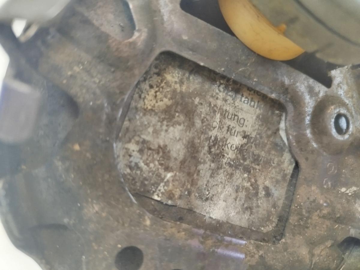 Toyota IQ Typ AJ Tankklappe Tankdeckel Tankverschluss 9AH Deep Amethyst