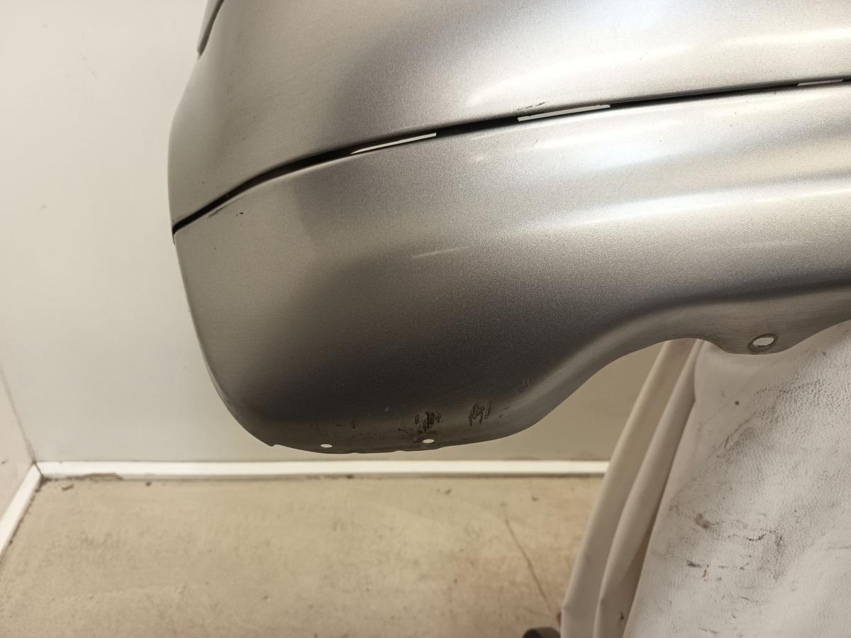 Toyota Yaris P1 original Stoßfänger/Stoßstange hinten 1D2-Silbergrau met Bj 2004