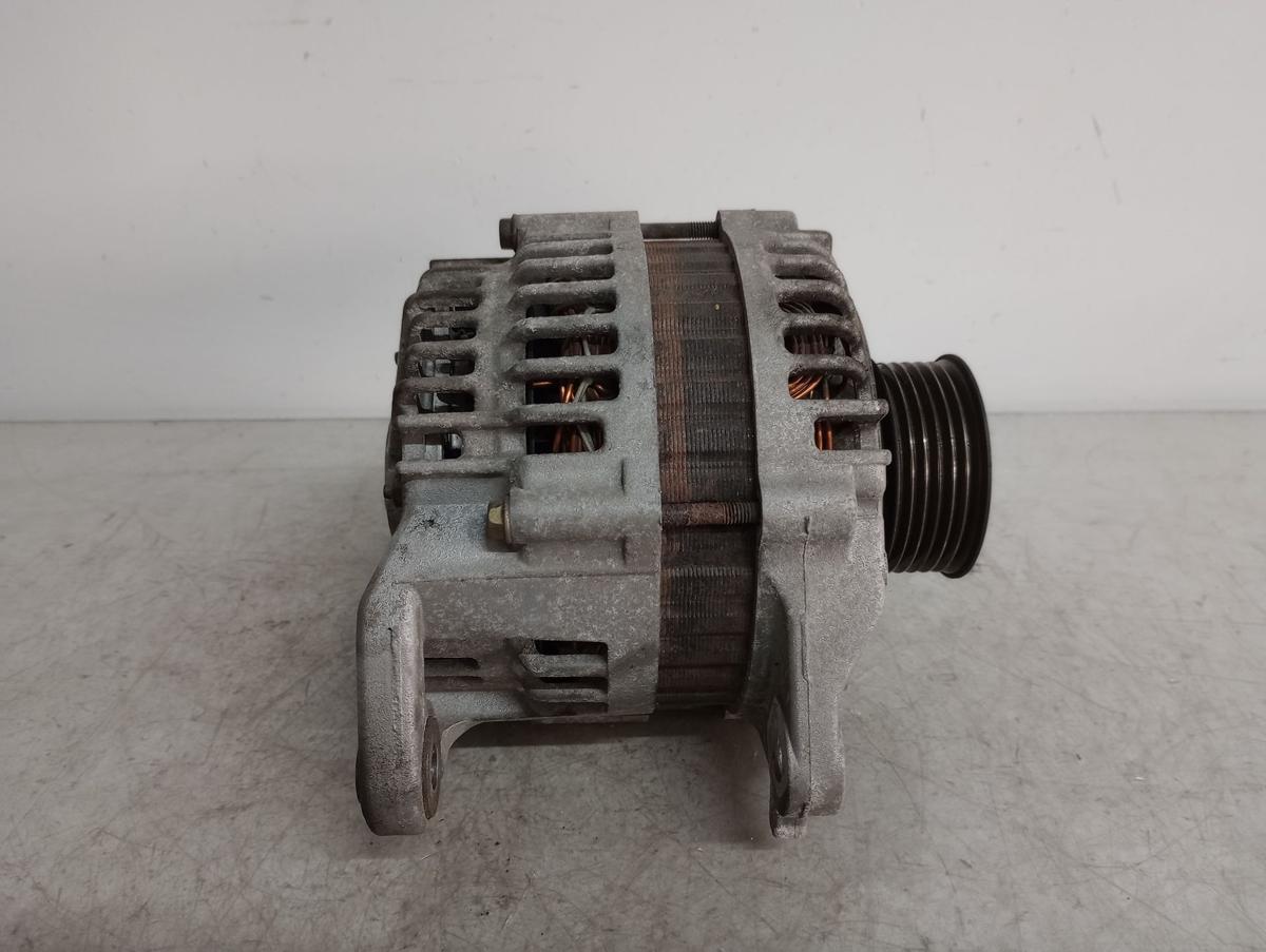 Nissan Primera P12 original Lichtmaschine Generator 23100BU010 Bj 2004