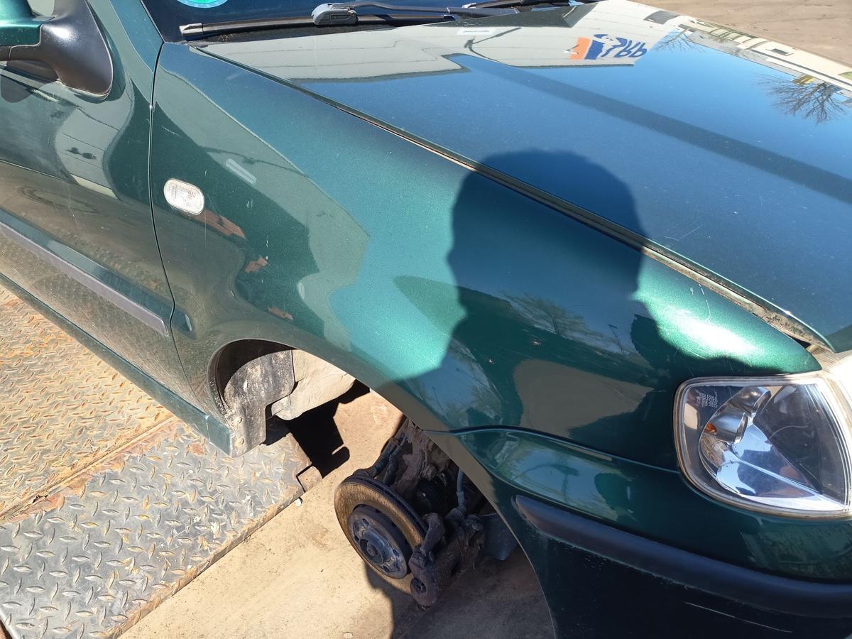 VW Polo 6N original Kotfl&uuml;gel rechts LD6D Gr&uuml;n Facelift Baujahr 1997