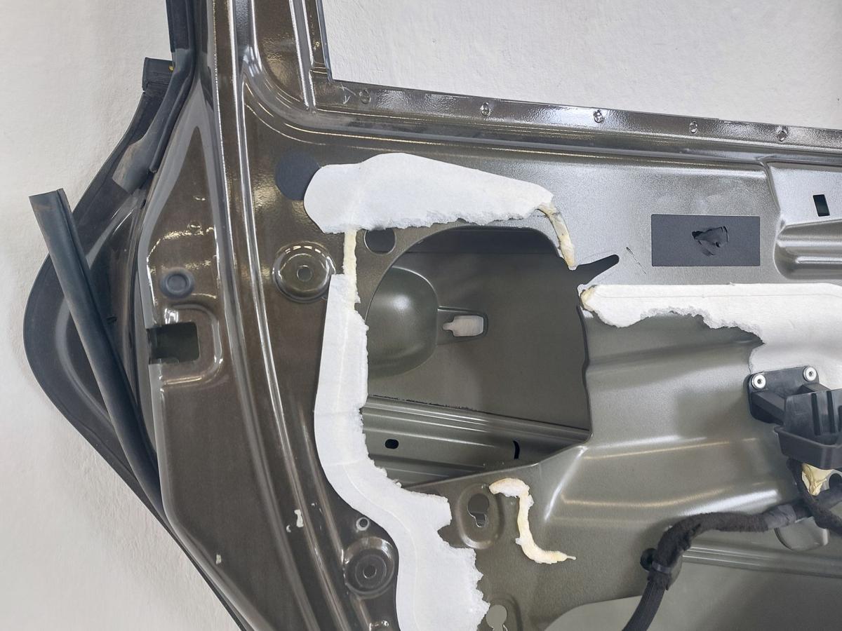 Peugeot 3008 I Typ 0U T&uuml;r hinten links Fondt&uuml;r im Rohbau KDK Hickory Braun