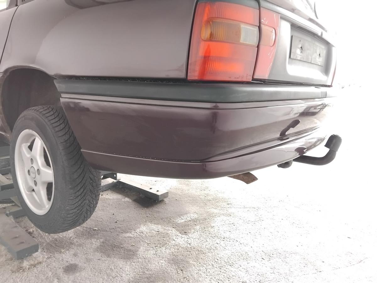Opel Vectra A orig.Stoßstange Stossfänger hinten 4-türig Limo Facelift BJ1994