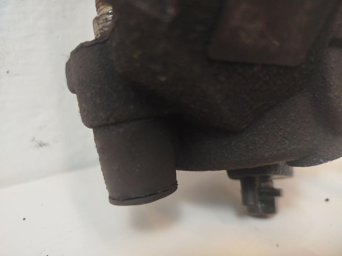 VW Golf Sportsvan AUV ab17 Bremssattel vorn rechts Bremszange Sattel 276mm