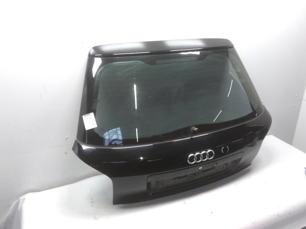 Audi A3 8L original Heckklappe mit Heckscheibe brilliantschwarz LY9B Facelift Bj.2002