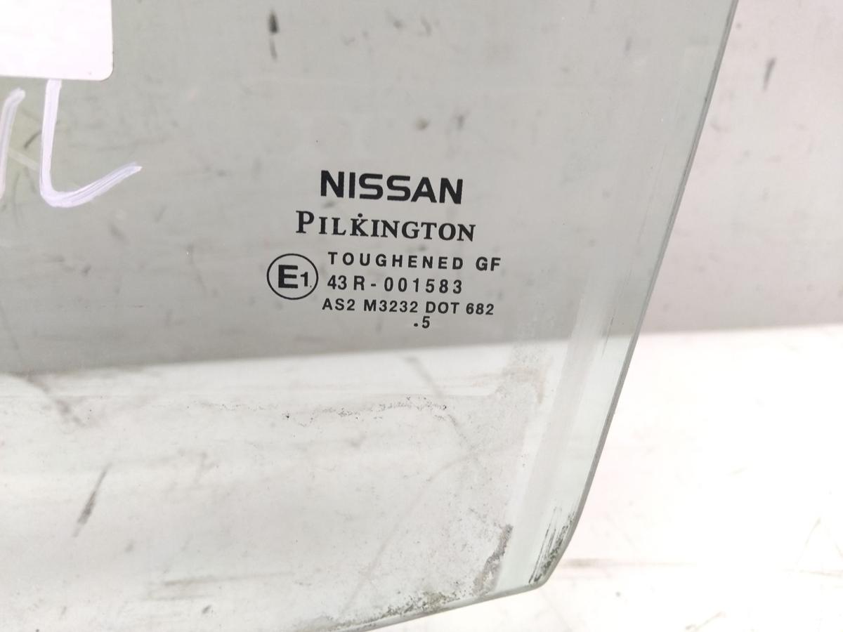 Nissan Micra K12 T&uuml;rscheibe vorn links 3-T&uuml;rer gr&uuml;ncolor Bj.2006